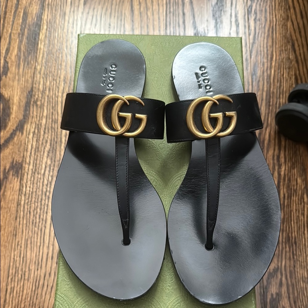 Gucci Black Sandals with Gold Logo